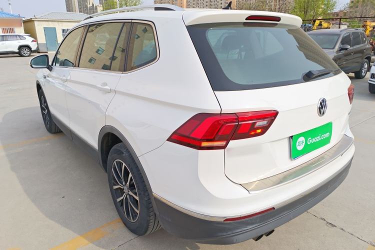 Used Volkswagen Tiguan L 2018 280TSI Automatic Two-Wheel Drive Comfort Edition Rear Left 45 Deg