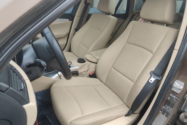 Used BMW X1 2012 sDrive20i Leading Model