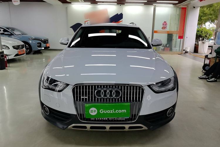 Used Audi A4 2014 40 TFSI allroad quattro plus version