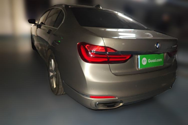 Used BMW 7 Series 2017 730Li Leading Model
