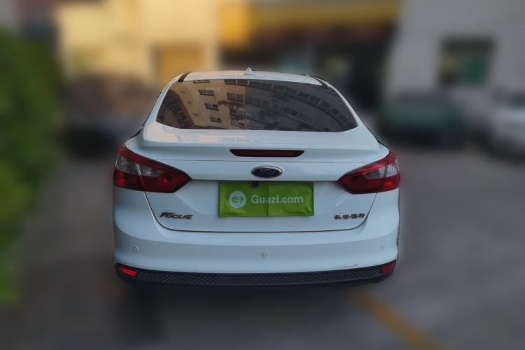 Used Ford Focus 2012 Sedan 1.6L Automatic Fashion Edition