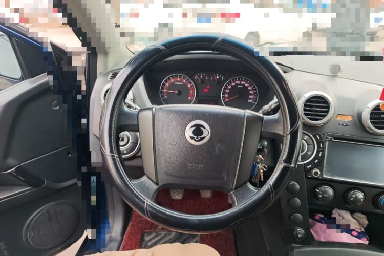 Used SsangYong Actyon 2014 2.3L Two-Wheel Drive Manual Transmission Entry-Level Gasoline Version