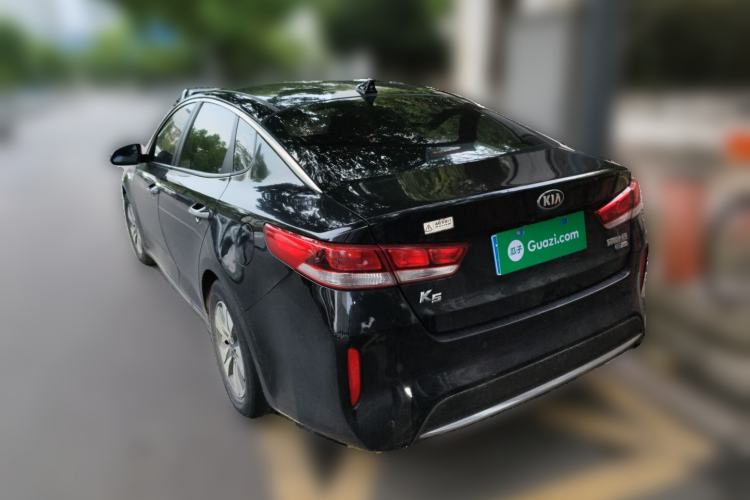 Used Kia K5 2016 2.0L Hybrid GLS