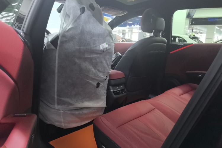 Used Zeekr 007GT 2025 Long-Range Rear-Wheel Drive Intelligent Driving Version 100 kWh Left Rear Seat