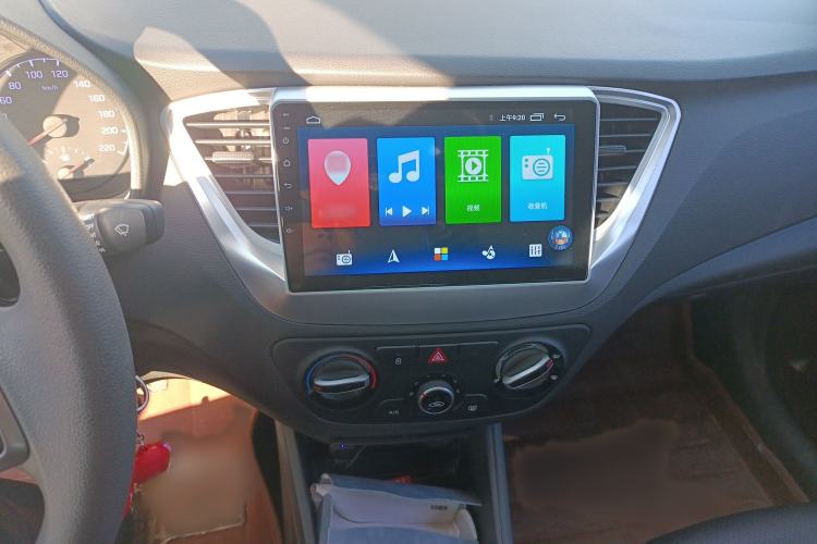 Used Hyundai Verna (new generation) 2016 1.4L Manual Cool Edition GLS
