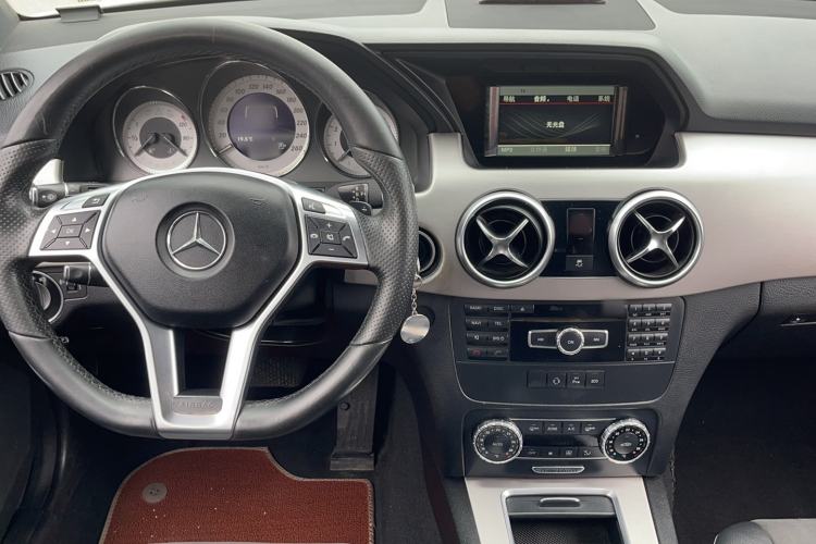 Used Mercedes-Benz GLK-Class 2015 GLK 260 4MATIC Dynamic Edition Ultimate Version