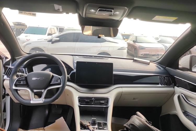 Used BYD Song PLUS New Energy 2023 Champion Edition DM-i 110KM Flagship PLUS
