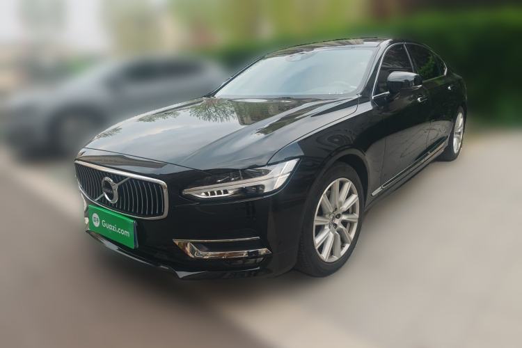 Used Volvo S90 2020 Facelift T5 Smart & Luxurious Edition