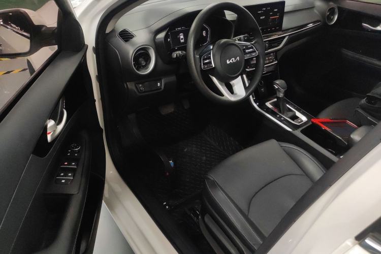 Used Kia K3 2021 Revised 1.5L CVT Fashion Edition