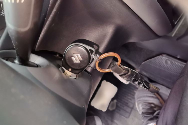 Used Suzuki Jimny 2015 1.3 AT JLX