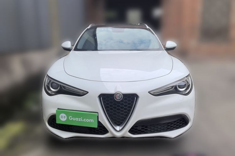 Used Alfa Romeo Stelvio 2017 2.0T 200HP Luxury Edition
