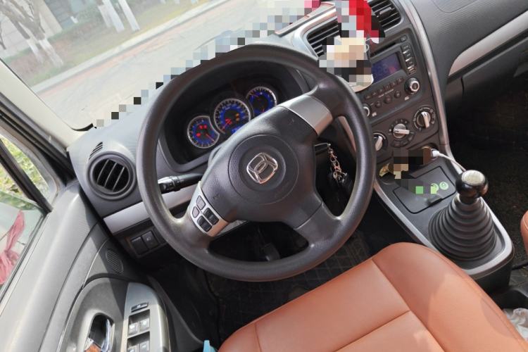 Used Suzuki Wagon R X5 2013 Luxury Edition 1.4L Standard Model