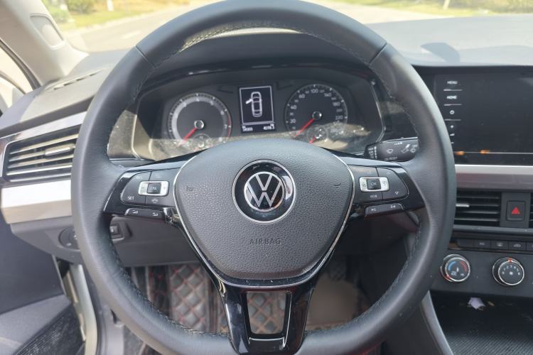 Used Volkswagen Bora 2021 1.5L Manual Fashion Smart Connect Edition Interior 4