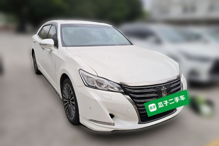 Used Toyota Crown 2018 2.0T Sport Edition Front Right 45 Deg