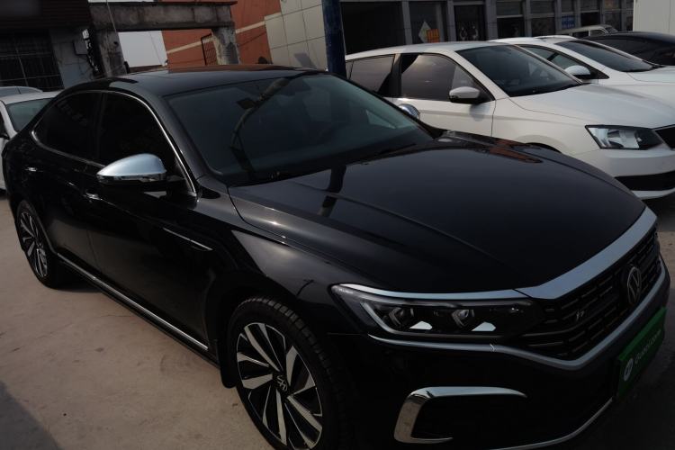 Used Volkswagen Passat 2022 330TSI Luxury Edition
