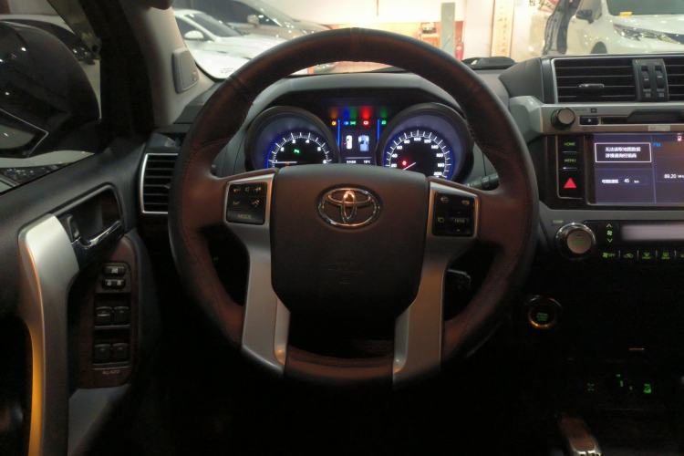 Used Toyota Prado 2016 3.5L Automatic TX-L NAVI
