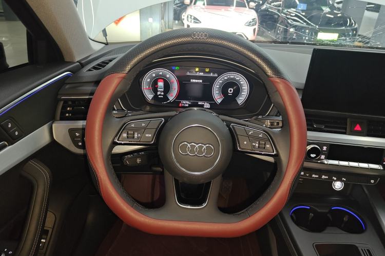Used Audi A4L 2022 40 TFSI Luxury Dynamic Model
