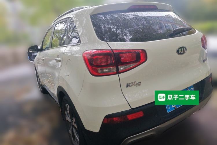 Used Kia KX3 2015 1.6L Automatic Two-Wheel Drive DLX Rear Left 45 Deg