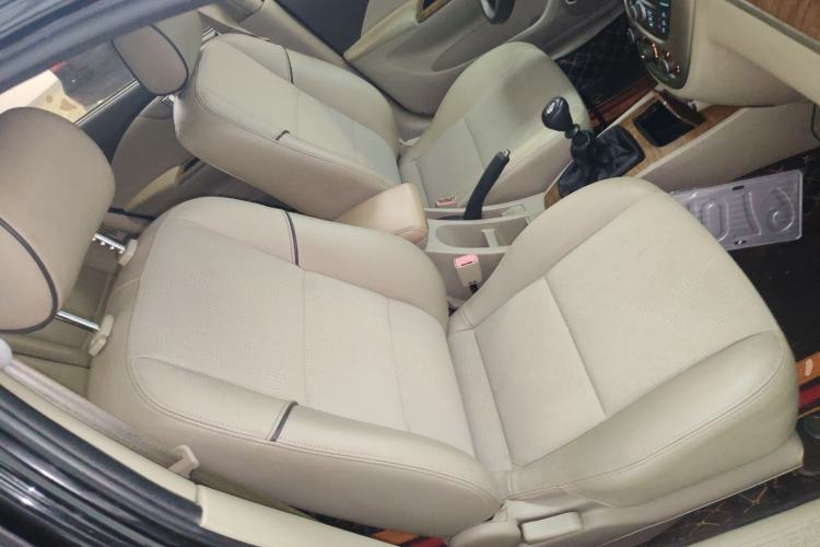 Used Buick Excelle 2015 1.5L Manual Classic Trim