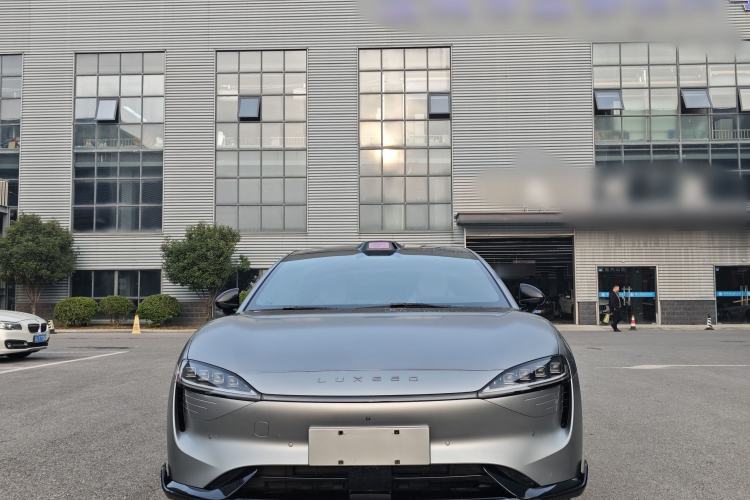 Used Hima Luxeed S7 2024 Max RS
