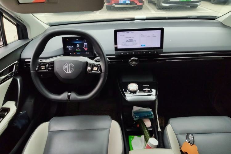 Used MG 4 EV 2022 520 km Flagship Edition
