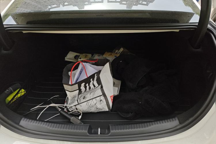 Used Mercedes-Benz C-Class 2024 Facelift C 260 L Night Edition Sport Version Trunk