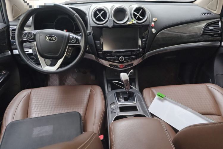 Used BYD S7 2016 2.0T Automatic Prestige Edition