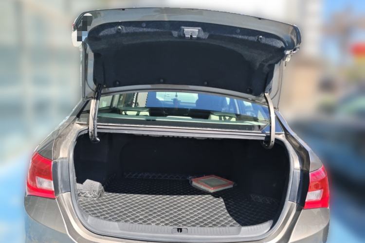 Used Buick GT 2017 15N Automatic Entry-Level Trim Trunk