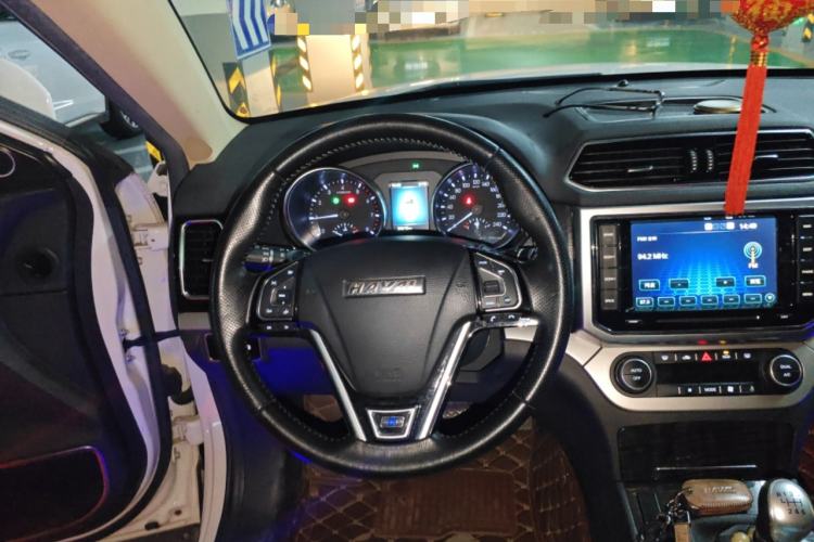 Used Haval H6 Coupe 2016 Blue Label 1.5T Manual Two-Wheel Drive Elite Model Steering Wheel
