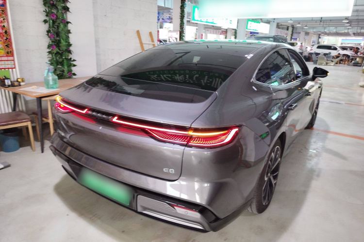 Used Geely Galaxy E8 2025 700 km Long-Range Intelligent Driving Version