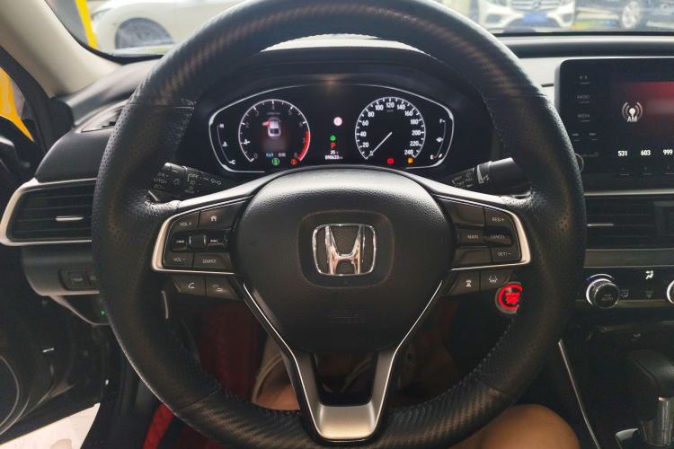 Used Honda Accord 2018 260TURBO Luxury Edition China V Emission Standard
