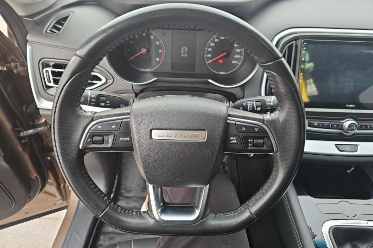 Used JETOUR X70M 2020 Revised 1.5T Manual Travel Companion Version 5 Seats Steering Wheel