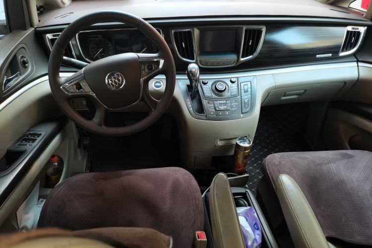 Used Buick GL8 2011 3.0L GT Luxury Business Haoya Edition