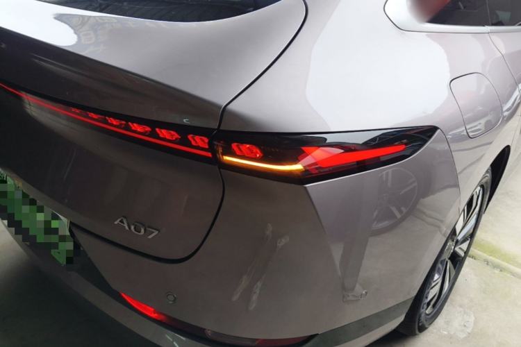 Used CHANGAN NEVO A07 2025 Blue Whale Pure Electric Version 525 Luxury Model
