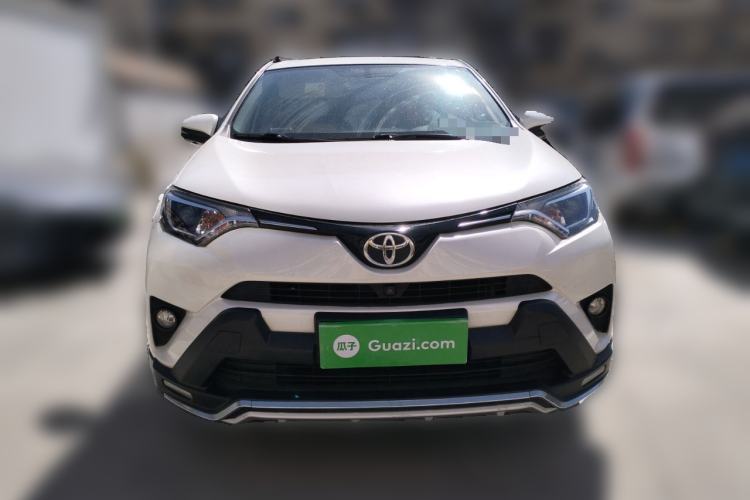 Used Toyota RAV4 2016 2.0L CVT Two-Wheel Drive Comfort Edition China V Standard
