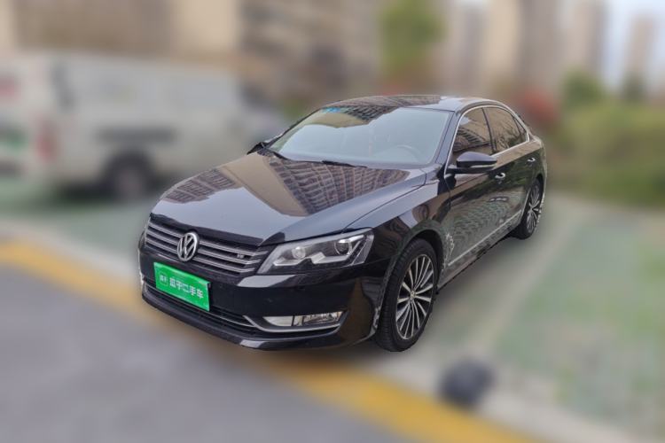 Used Volkswagen Passat 2014 3.0L V6 DSG Flagship Edition