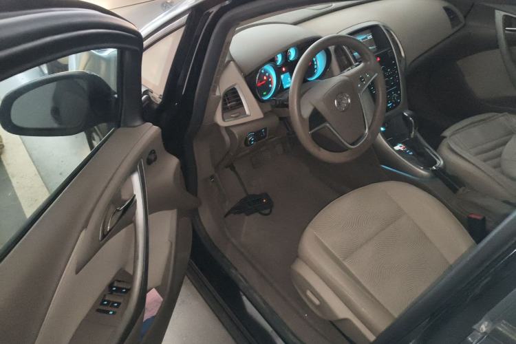 Used Buick GT 2013 GT 1.6L Automatic Fashion Edition