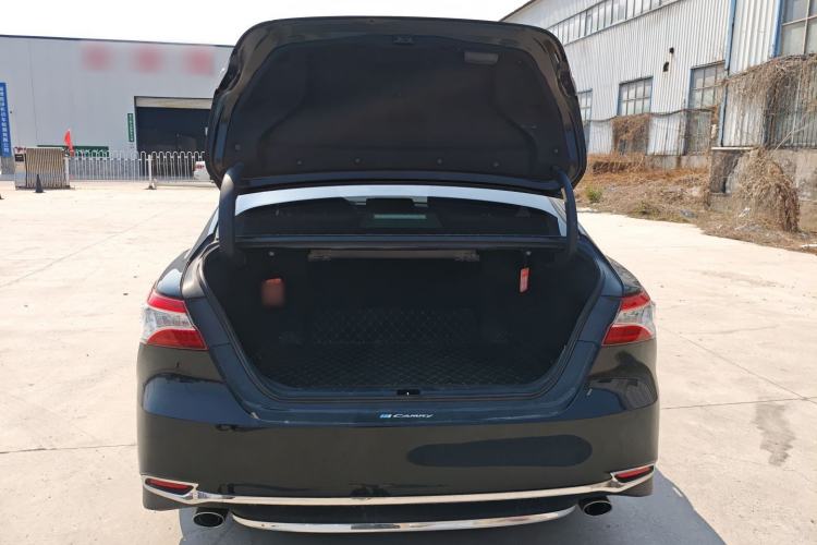 Used Toyota Camry 2021 2.0G Luxury Edition