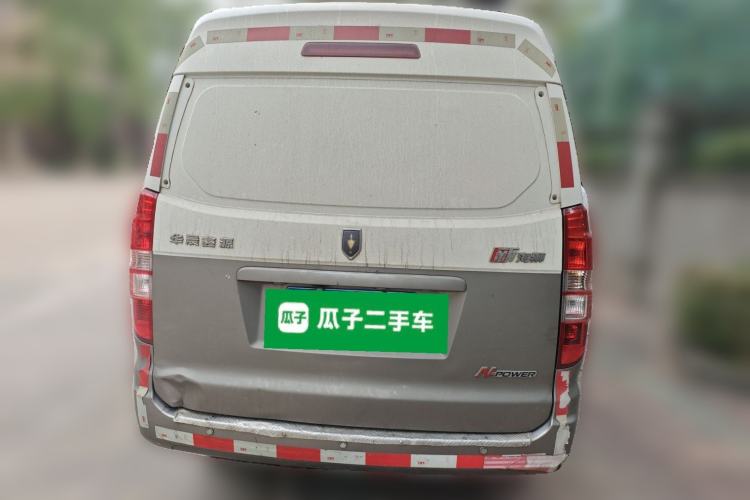 Used Jinbei New Hiace X30L 2021 1.5L Business Central Air-Conditioned Van China VI Standard SWC15M Rear