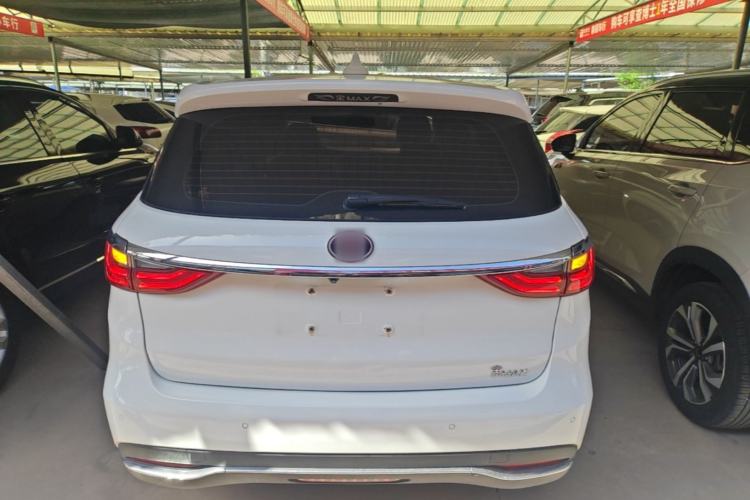 Used BYD Song MAX 2017 1.5T Automatic Smart Connect Luxury 7-Seater