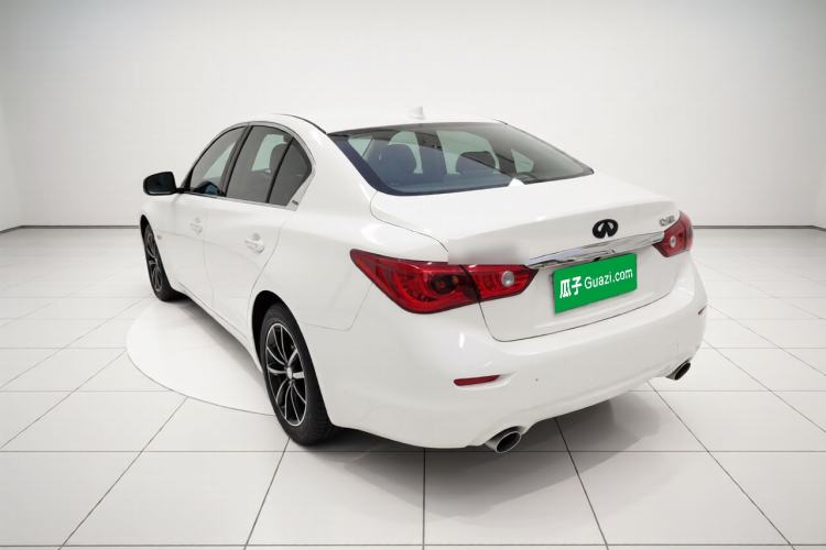 Used Infiniti Q50L 2016 2.0T Comfort Edition
