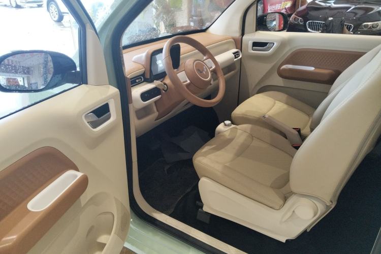 Used Wuling Hongguang MINIEV 2024 3rd Generation 215km Youth Edition