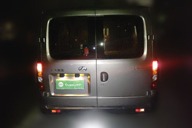 Used SAIC MAXUS Xintu V80 2019 2.5T Classic Model 6-Speed Manual – Aoyuntong Short Wheelbase Ultra-Low Roof 5/6 Seats