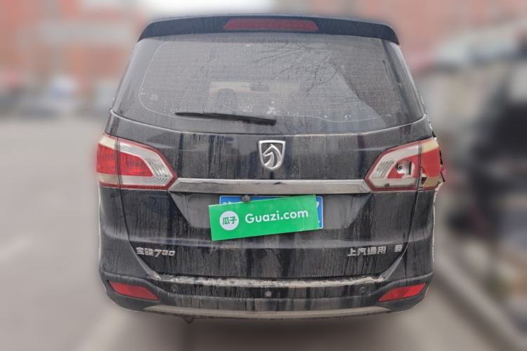 Used Baojun 730 2014 1.5L manual Comfort version 7 seats
