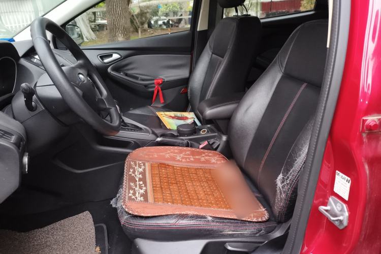 Used Ford Focus 2012 Hatchback 1.6L Automatic Comfort Model
