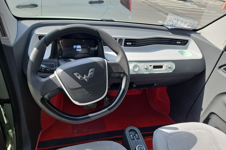 Used Wuling Hongguang MINIEV 2021 Macaron Fashion Edition Lithium-Ion Battery