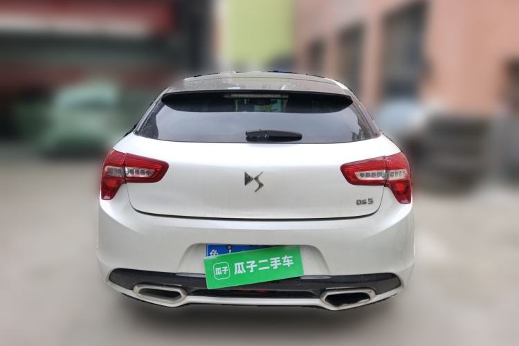 Used DS 5 2014 1.6T Luxury Edition THP160
