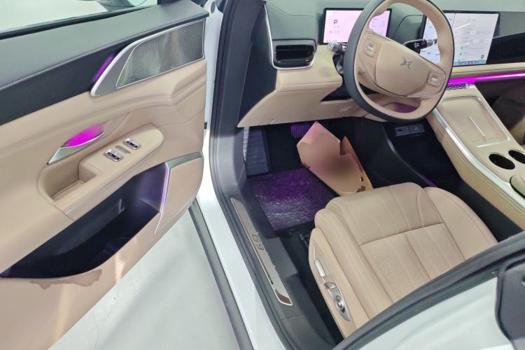 Used XPeng G9 2025 625 Long-Range Max
