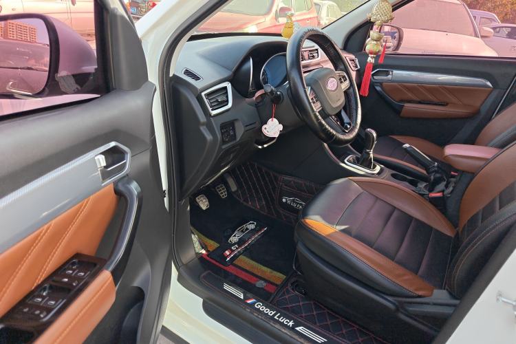 Used Karry K60 2017 1.5L Manual Luxury Model
