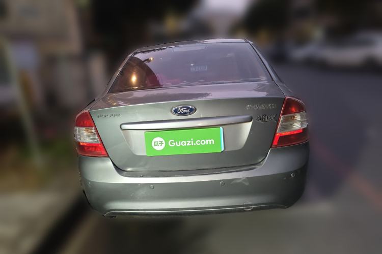 Used Ford Focus 2012 Sedan Classic 1.8L Manual Base Model
